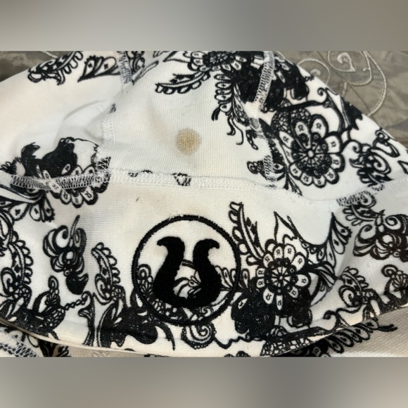 Lululemon Floral Sweater - Picture 3 of 6